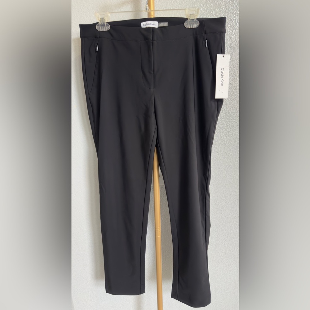 NWT! Calvin Klein Women’s Black Pants size 10